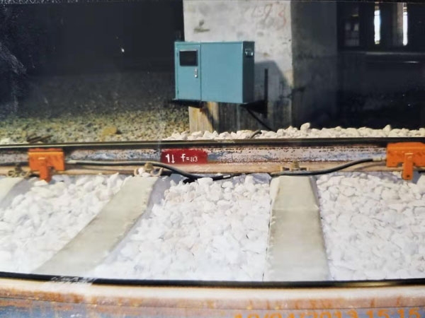 GDBK-16型自動(dòng)涂油器